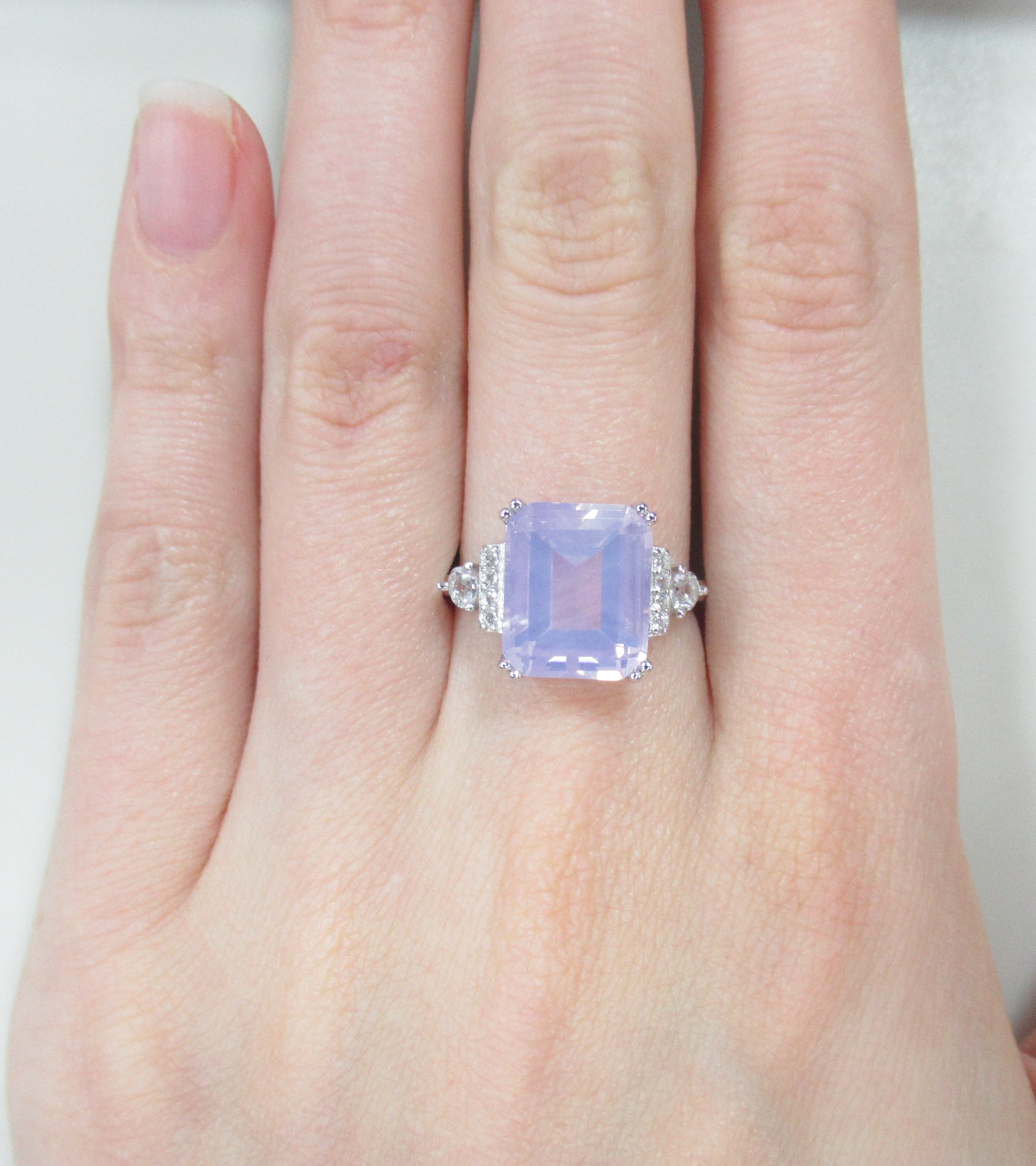 Серебряное кольцо с кварцем